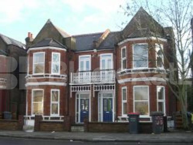 			BRAND NEW, 1 Bedroom, 1 bath, 1 reception Flat			 Ballards Lane, FINCHLEY CENTRAL N3